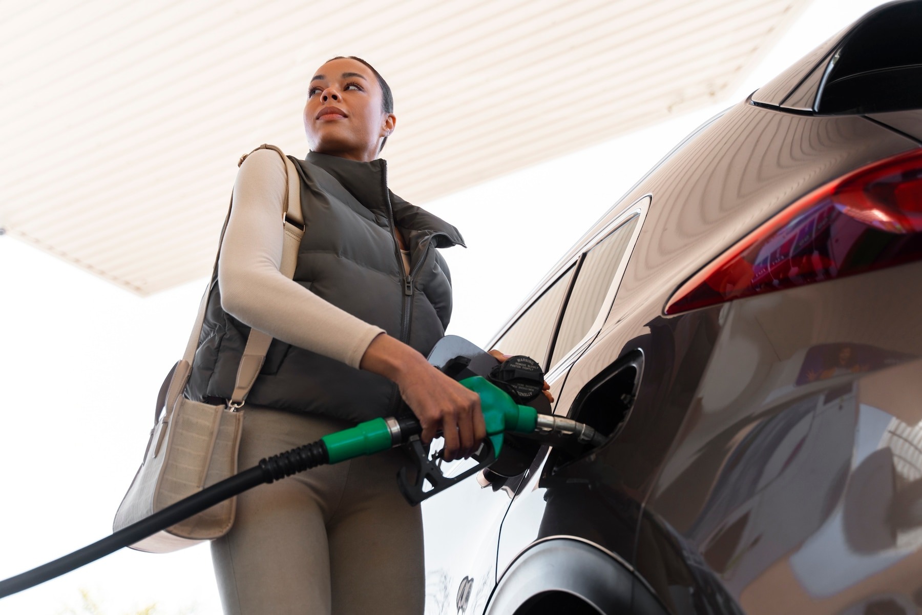 woman-with-car-gas-station woman-with-car-gas-station